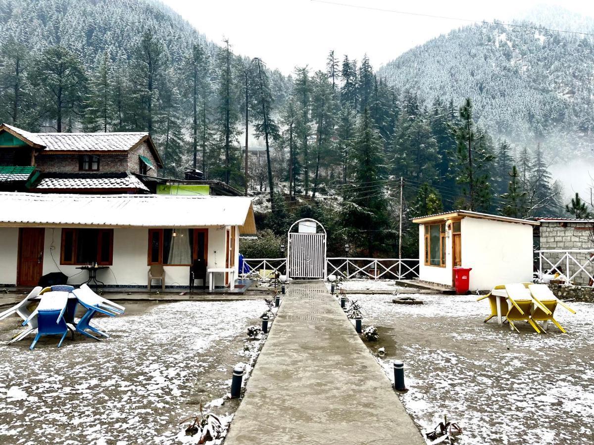 Hotel Adinova Kasol Buitenkant foto