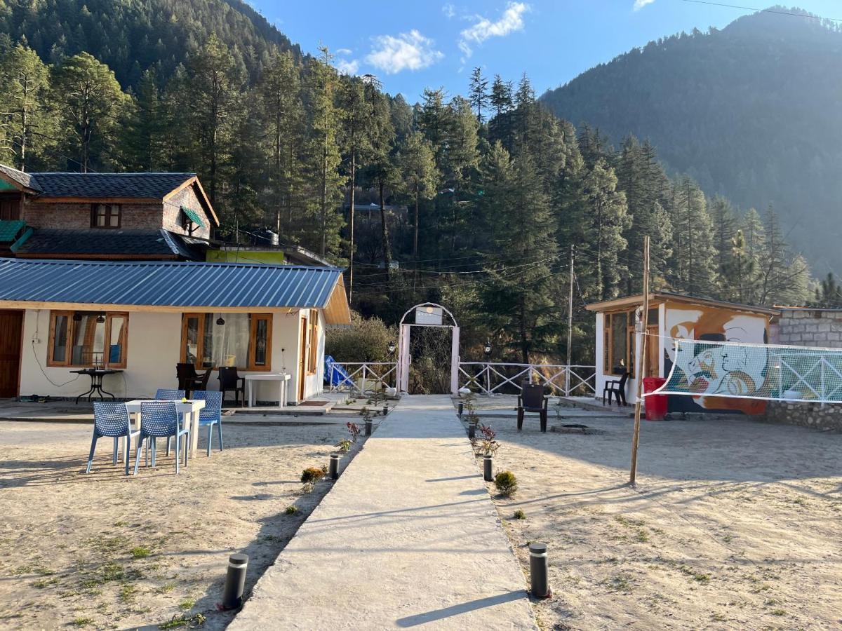 Hotel Adinova Kasol Buitenkant foto