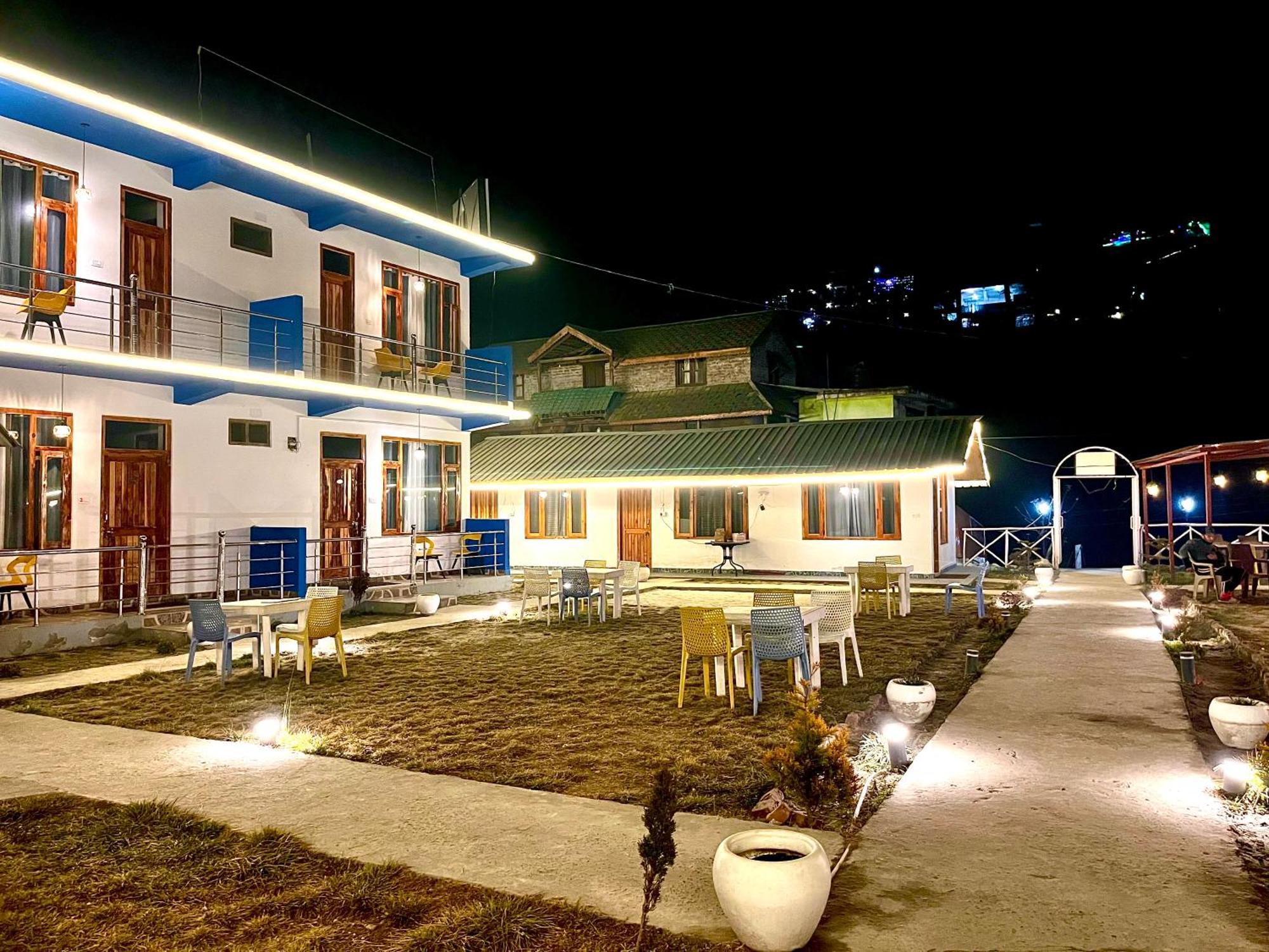 Hotel Adinova Kasol Buitenkant foto